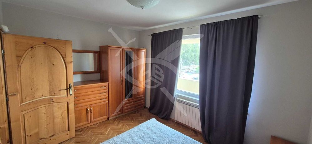 Дава се под наем Тристаен апартамент в Самоков - 90 кв.м за 498.27 € - Снимка #1