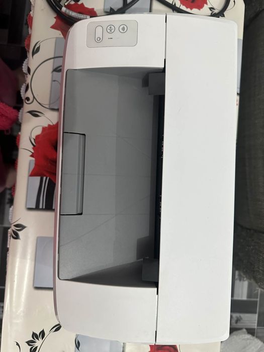 Imprimanta HP LASER JET M110W