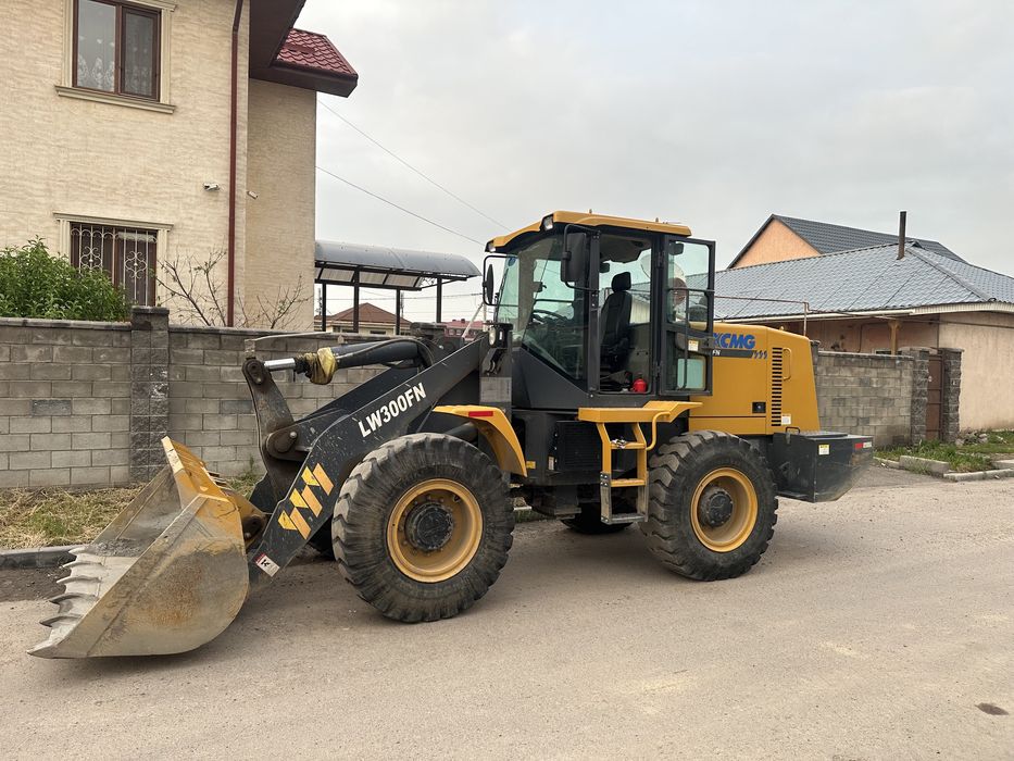 Аренда погрузчика 2 куб