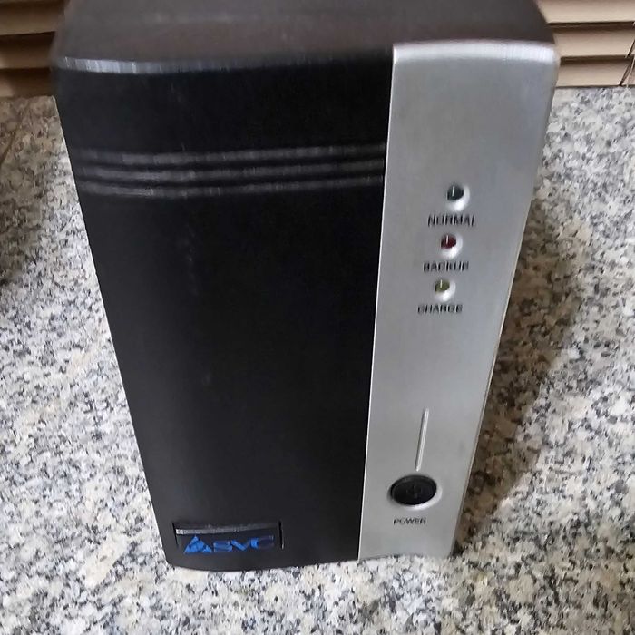 Источник бесперебойного питания SVC V-600 без акб 5000 с акб 10000