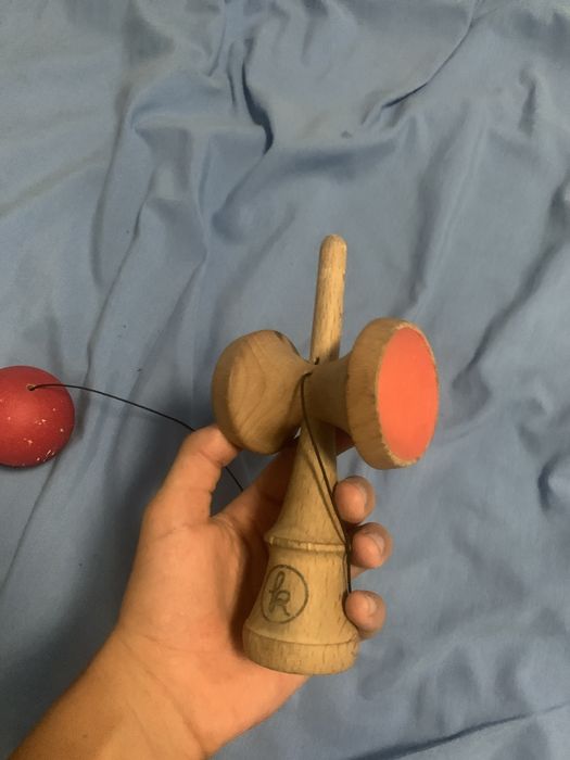 Kendama play one pro grip red heat