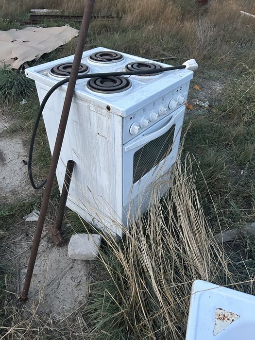 Продам ванна и газ плита