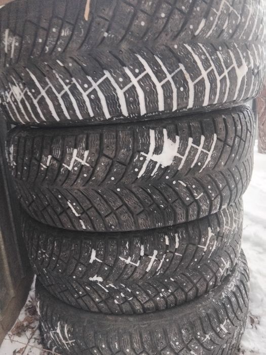 Шины Мишлен  зимные