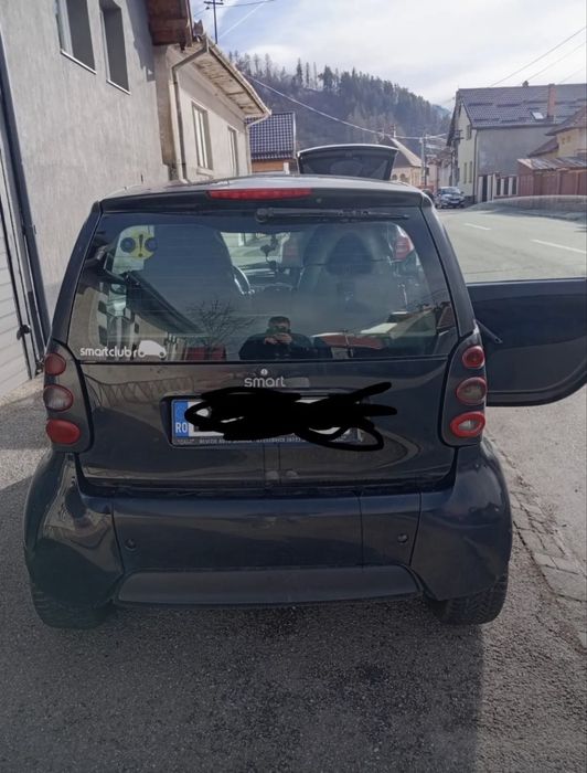 Vând Smart Fortwo 2004