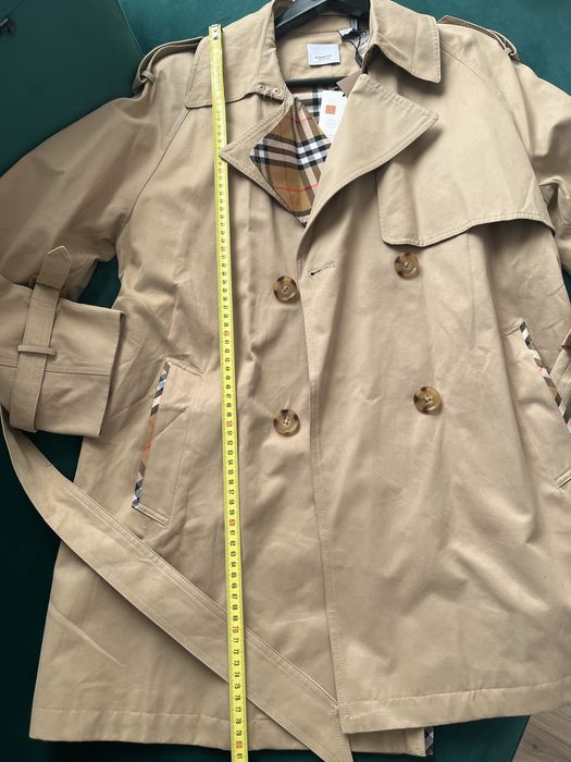 Trench femei Burberry