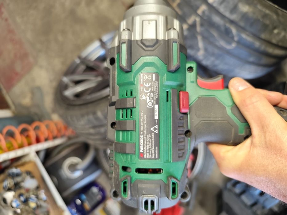 Продавам PARKSIDE гайковерт и  импакт