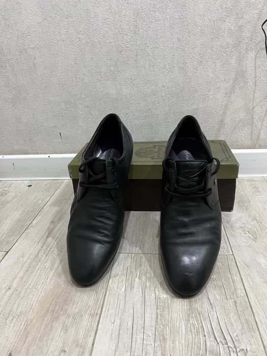 Продам мужские туфли