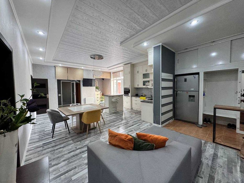 CДАЕТСЯ В АРЕНДУ 2 ДОМА в Яккасарайском районе!