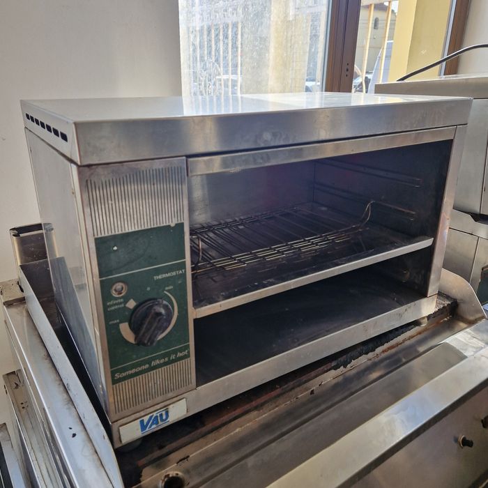 Grill de.banc pe gaz sau curent, gratar cu banc