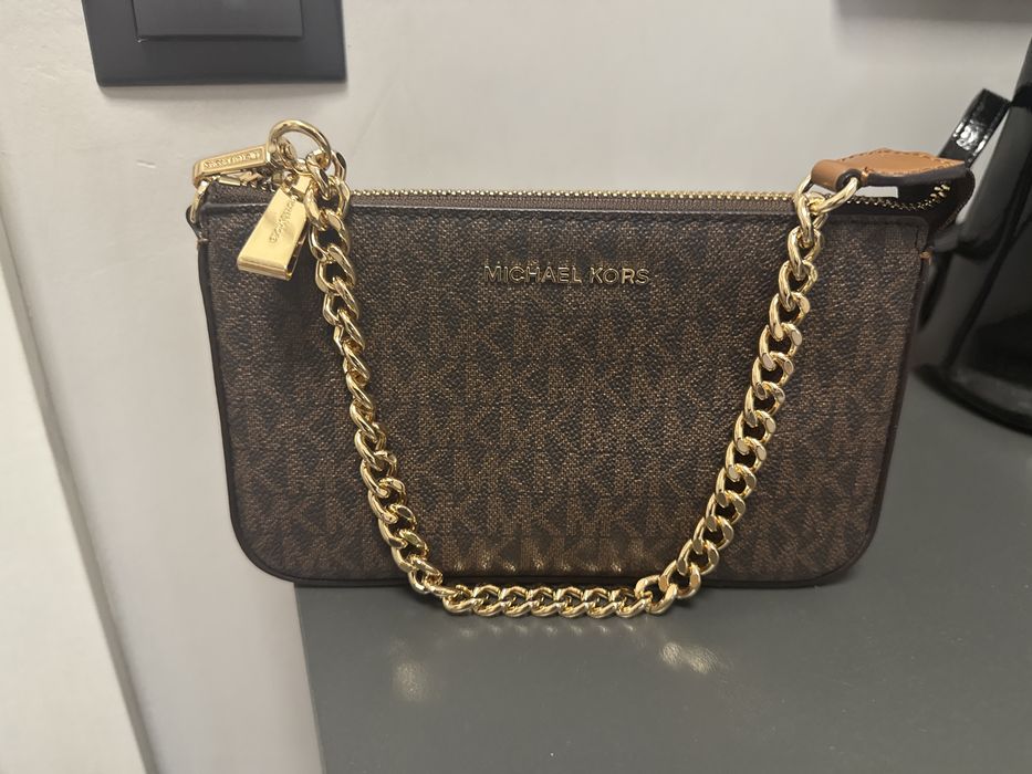 Оригинална чанта Michael kors