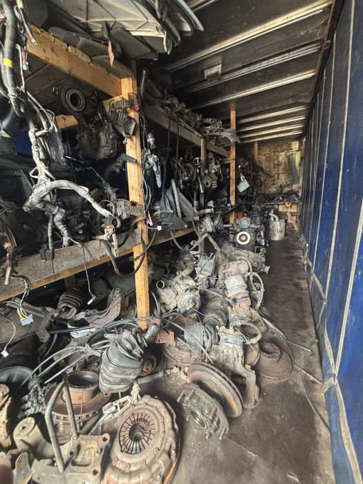 Мерцедес Атего Atego на ЧАСТИ !! 815 / 817 / 818 / 1017