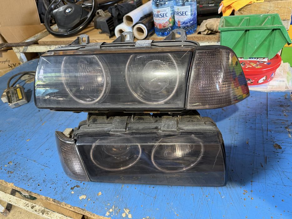 faruri bmw zkw - Piese auto de vânzare | OLX.ro
