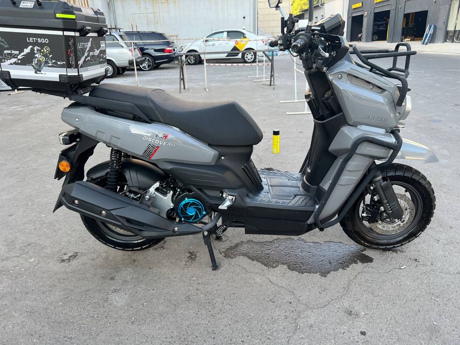 Продам скутер танк
