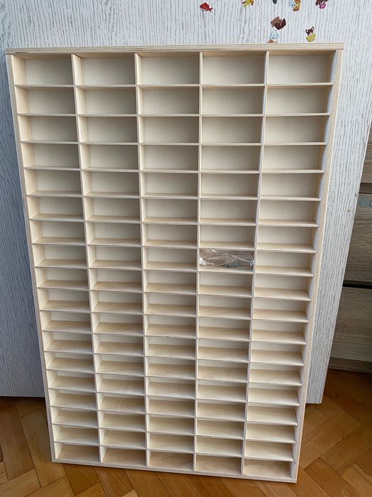 Дефектен дървен рафт, етажерка за колички, 90 отделения, Hot wheels