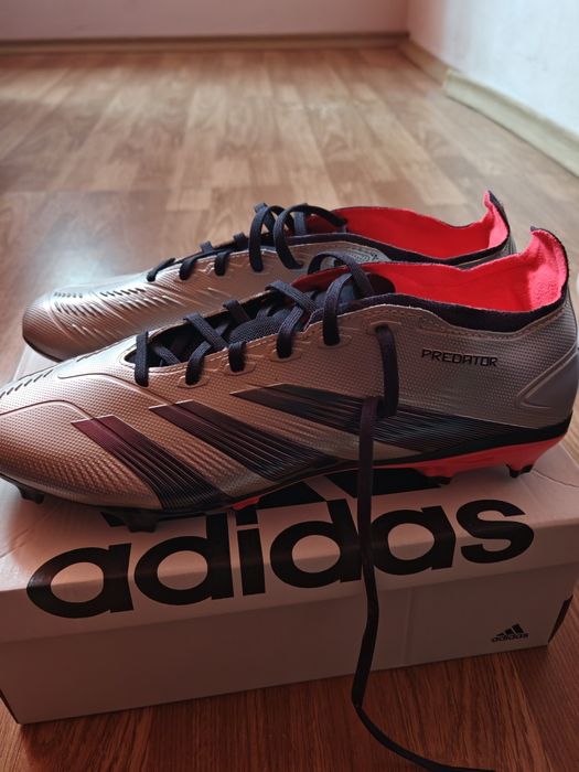 Бутонки adidas predator