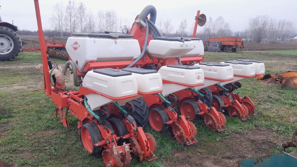 Semanatoare porumb kuhn maxima 6randuri