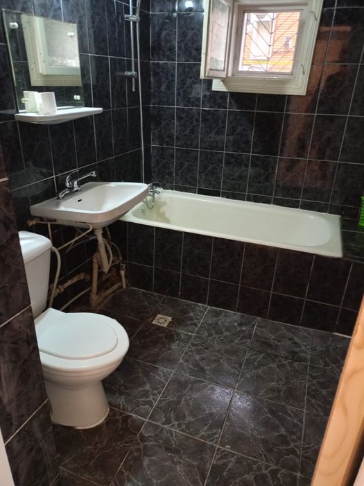 Proprietar inchiriez spatiu comercial stradal