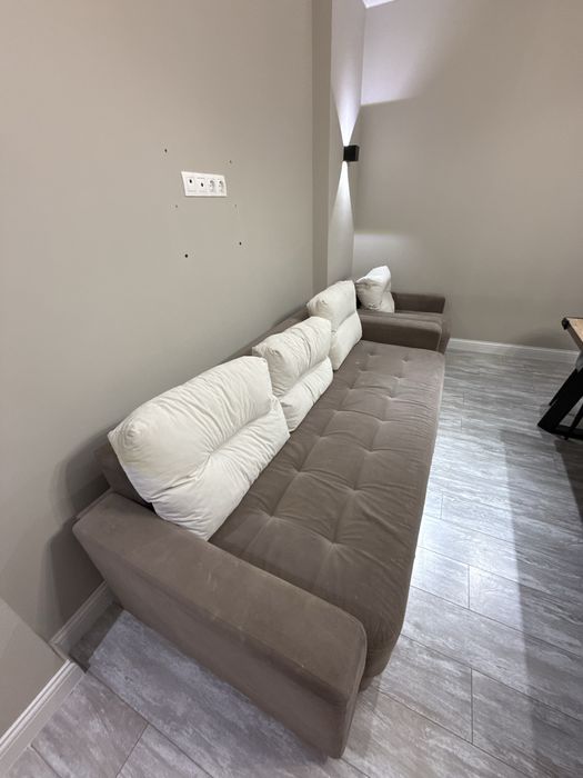 Диван+кресло , в отличном состояние