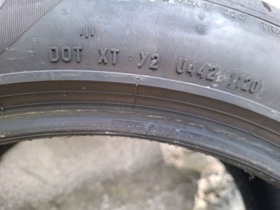Vand anvelope de vara pirelli p zero pz4 runflat rsc