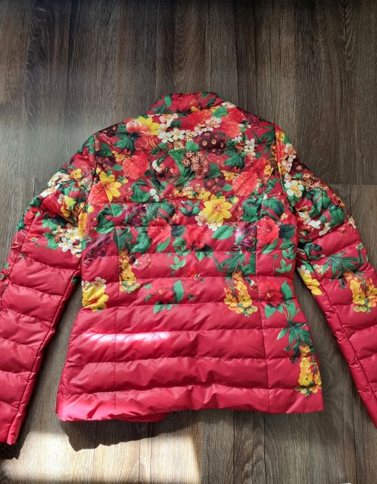 Дамско яке - *чисто ново*