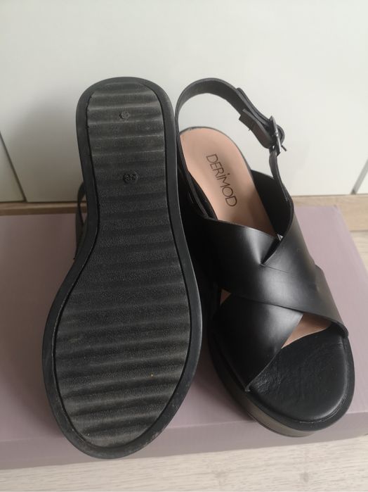 Sandale piele Derimod mas 36