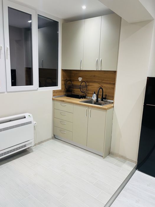 Продава се Тристаен апартамент в Казанлък - 70 кв.м за 1020 €/кв.м - Снимка #2