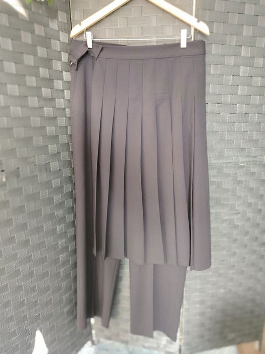 Pantalon cu fusta atasata masura L Zara