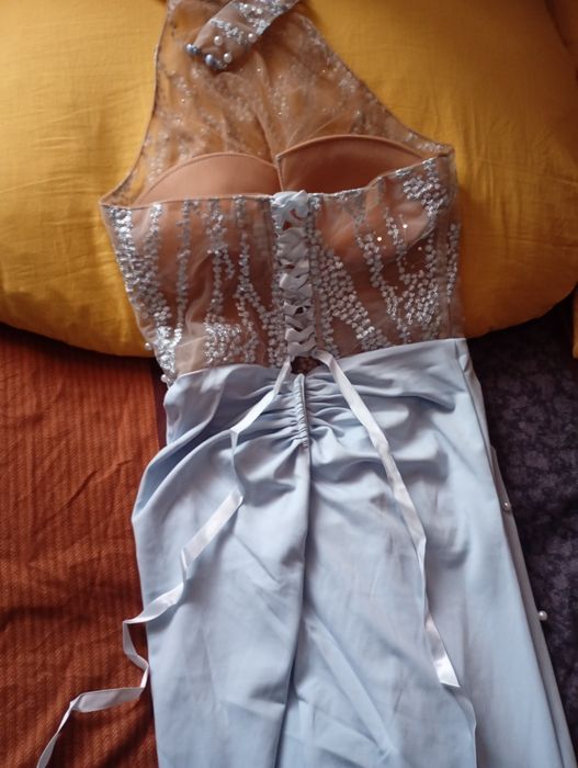 Vând urgent rochie eleganta