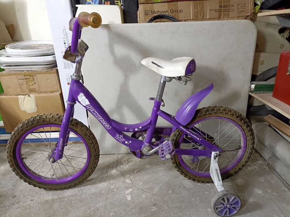 Мотоцикл и велосипед