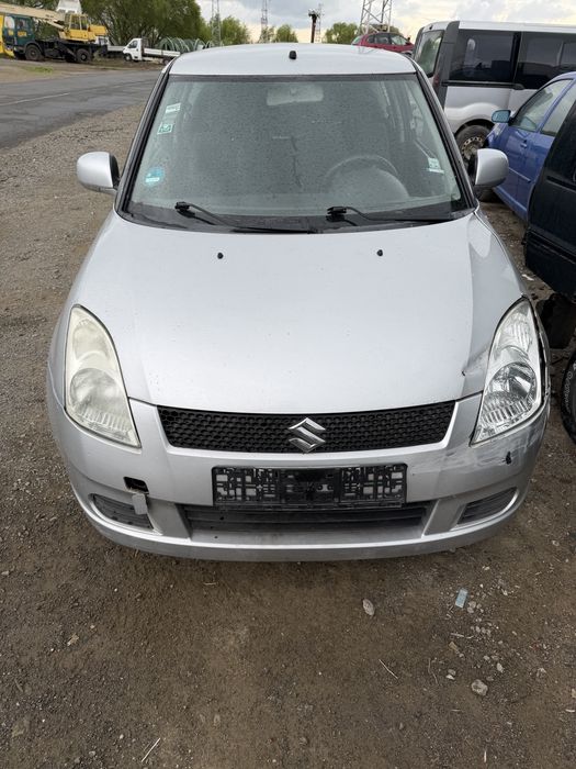 Сузуки суифт 1.3 93кс 2007г бензин  на части