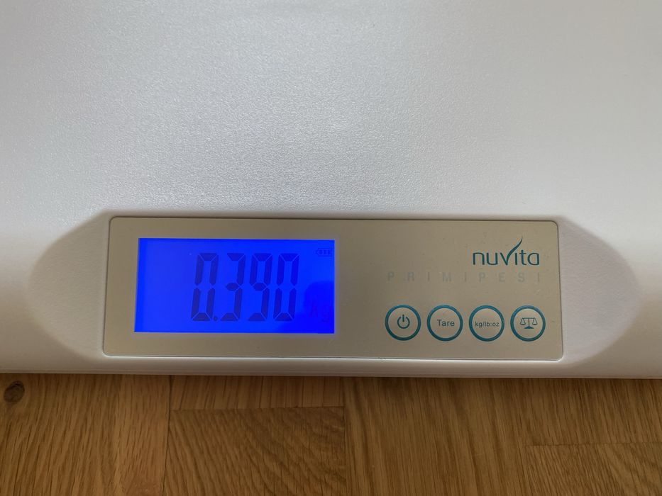 Кантар за бебета Nuvita