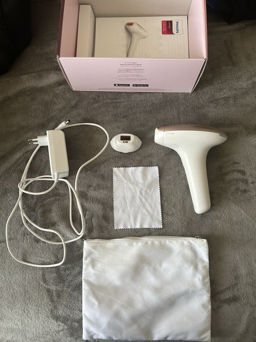 Фотоепилатор Philips Lumea Advanced 1997