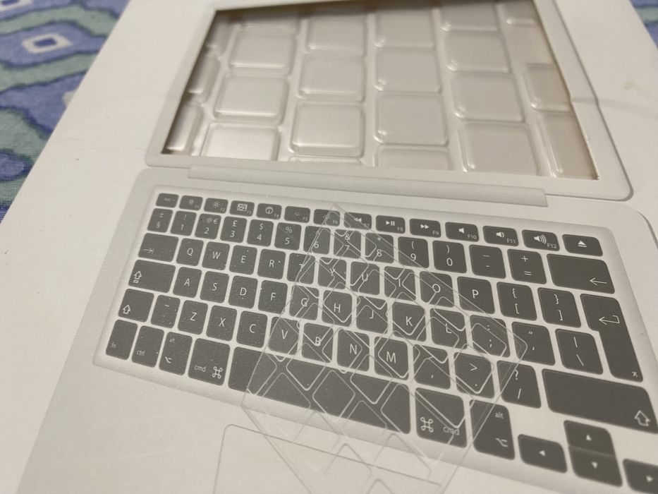 Husa tastatura Moshi ClearGuard pentru Apple MacBook 2008-2015