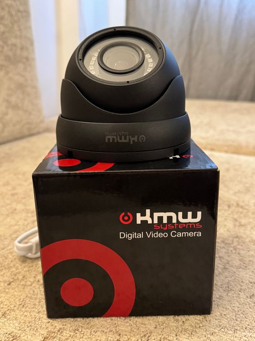 Cameră Starlight IP 2MP dome KM-IP221K-Z