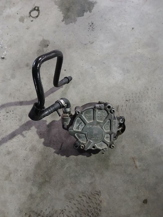 Pompa Vacuum audi q5 2.0d euro 5 cod motor CGLB (03l145100f)