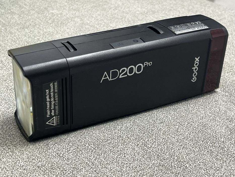 Godox AD200Pro Pocket Flash Blit Portabil TTL 200W