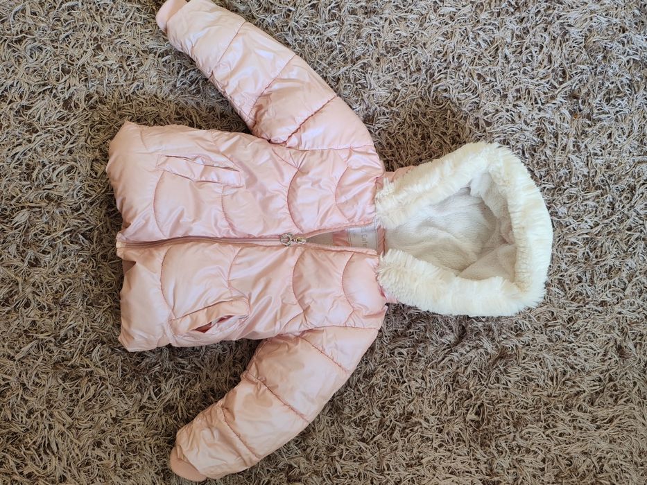 Продавам детски зимни якета