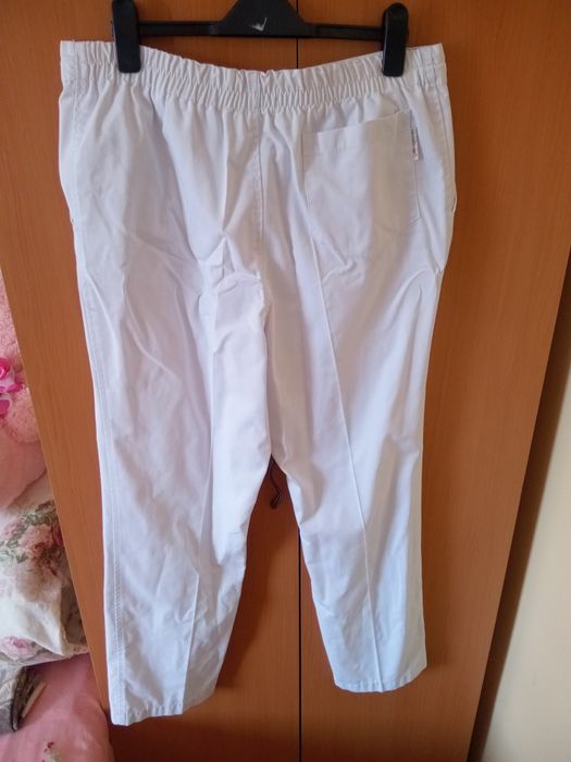 Costum de spital Natural Design mărimea L folosit,impecabil