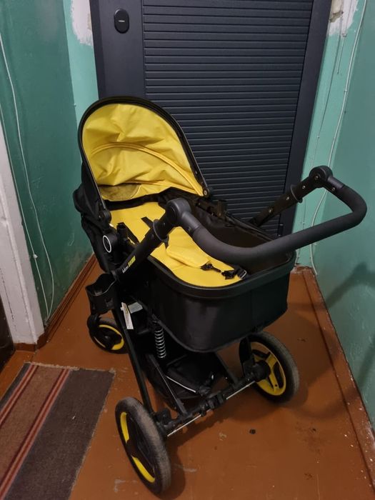 Коляска универсальная 3 в 1