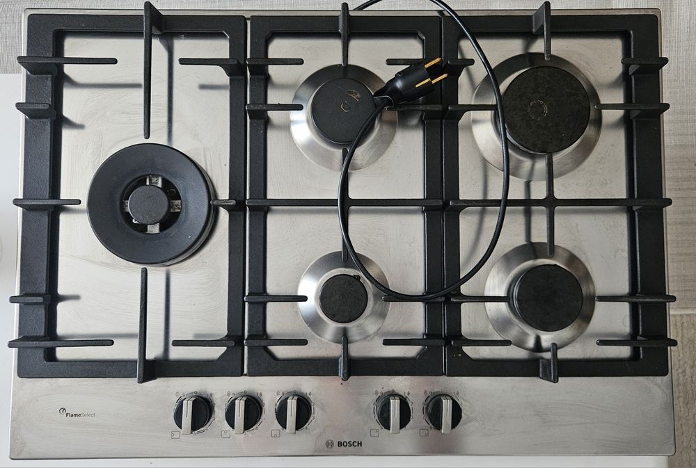 Газов плот за вграждане Bosch FlameSelect (5 котлона, инокс)
