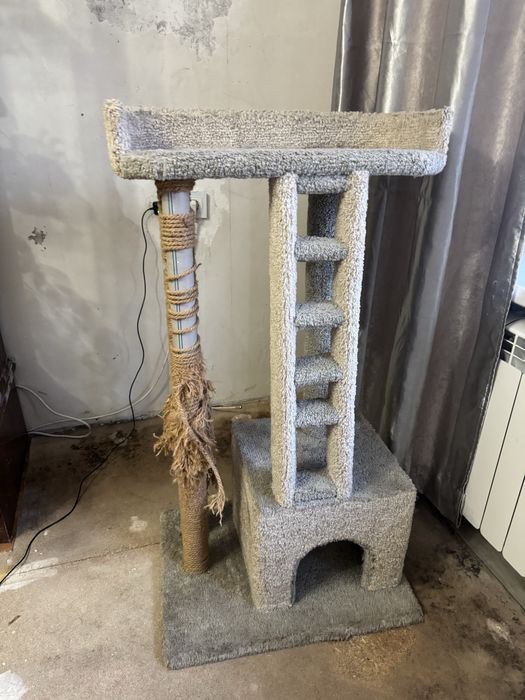 Лежанка для котика