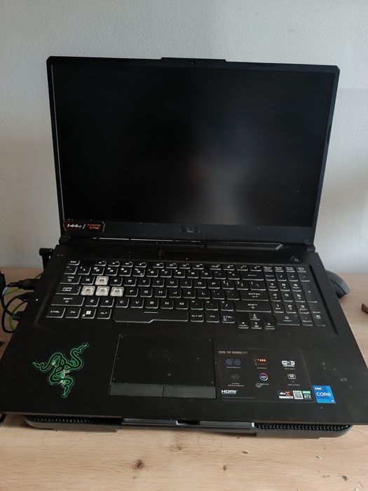 Laptop ASUS TUF F17