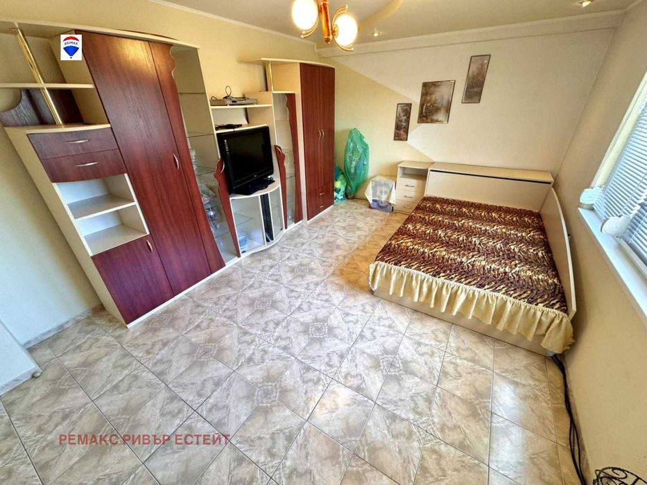 Двустаен апартамент за продажба кв. Чародейка Север