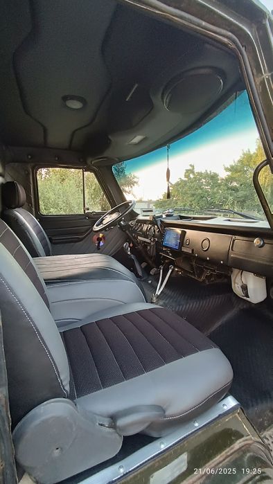 UAZ 3303 сотилади