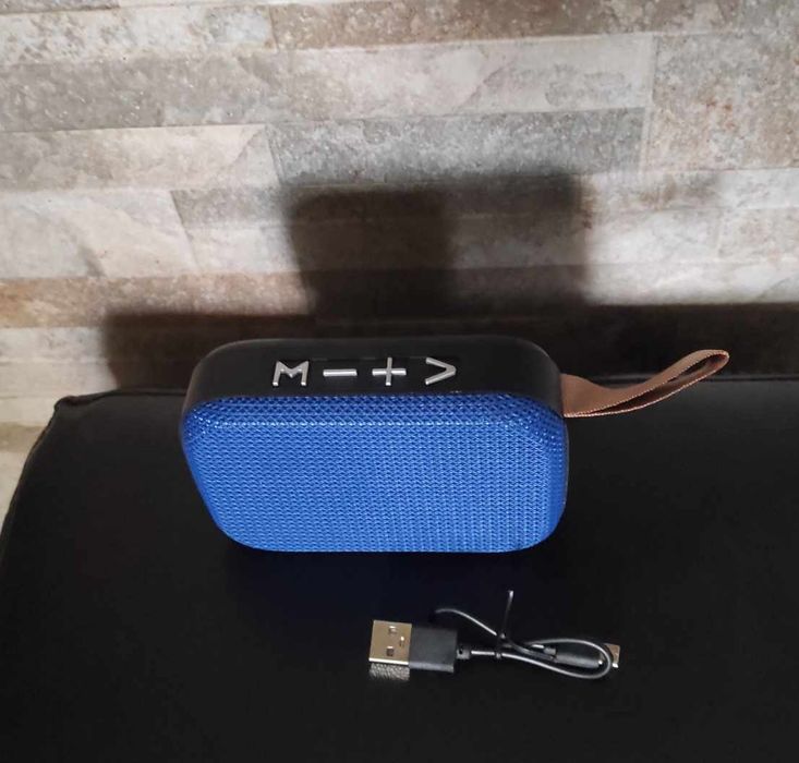 Bluetooth безжичен преносим високоговорител колонка FM USB