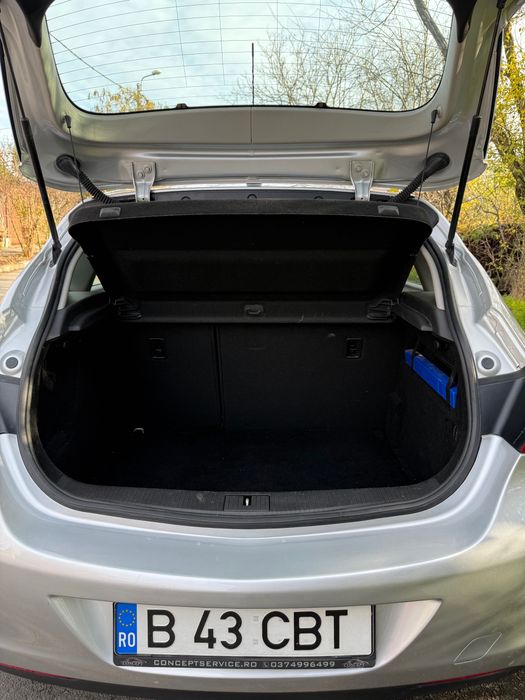 Vand Opel Astra j, 2012