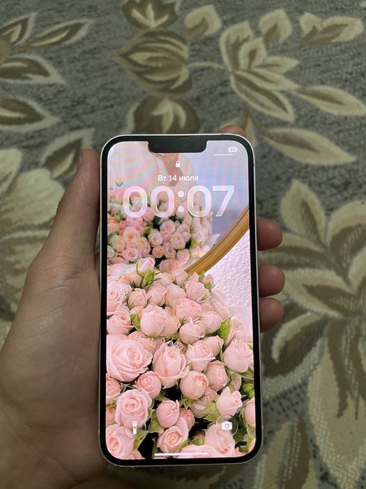 Айфон 13.