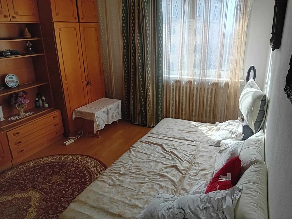 Ap 2 Cam Maratei aproape de piata mare 54mp etaj 3 renovat decomandat