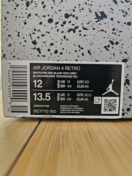 Jordan 4 fire red 46 EU 2020 cu factura si legit check