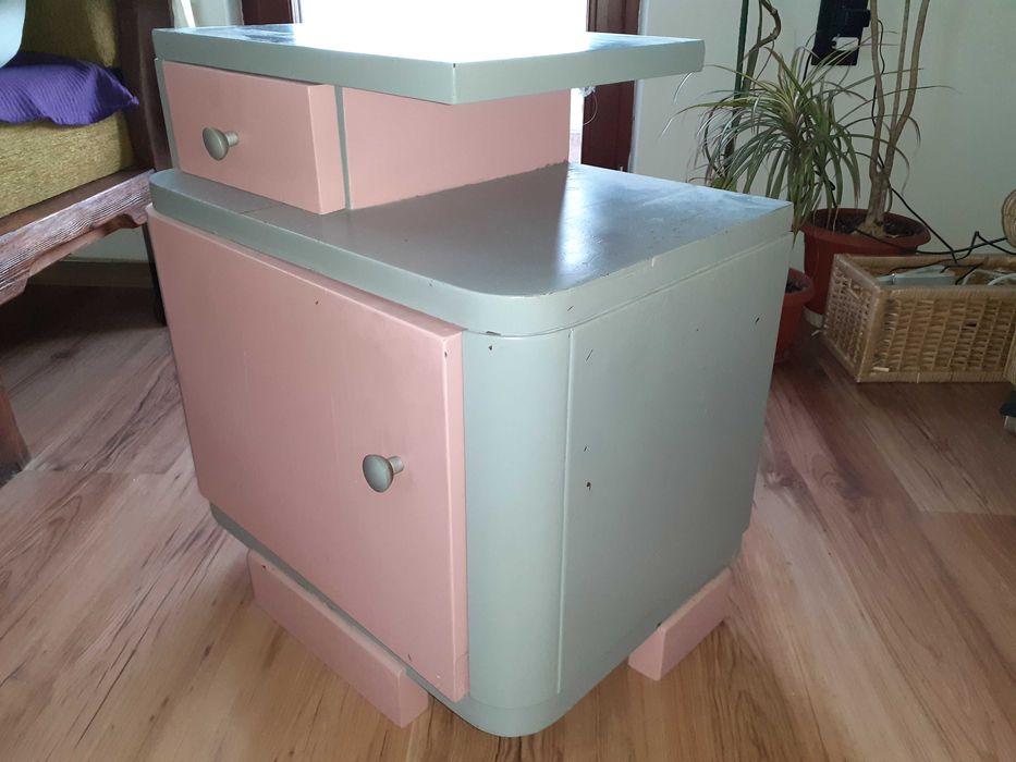 Ракла-сандък с две нощни шкафчета